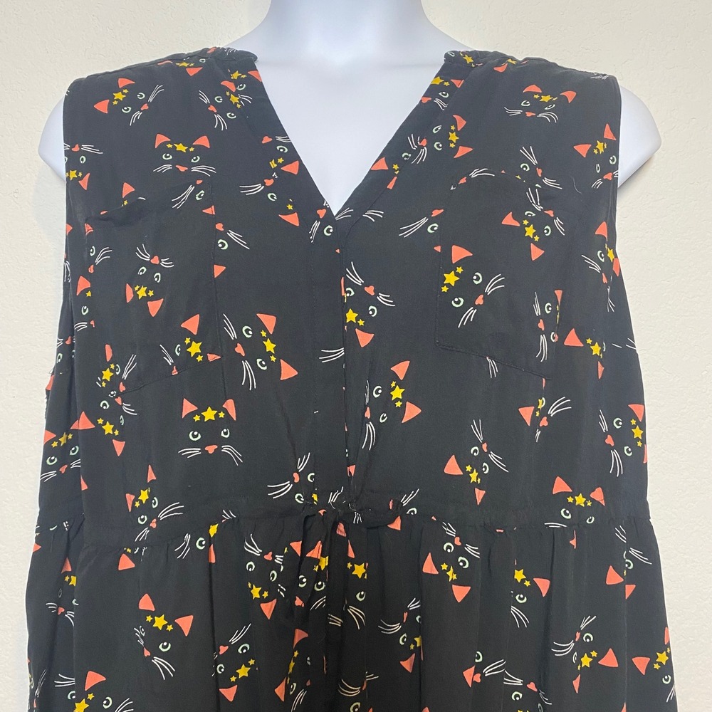 Torrid Black Babydoll‎ Sleeveless Black Blouse Womens 3 Cat Whimsical Novelty - Picture 6 of 11